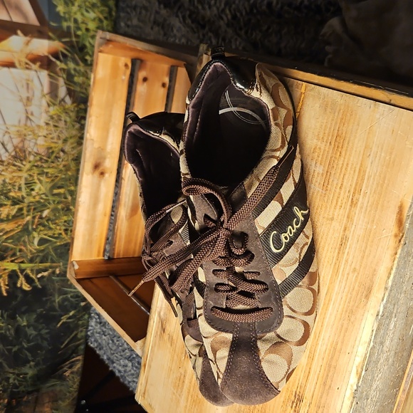 Coach HENRIETTA A1468 - SIGNATURE C Jacquard Signature Tan & Brow, 9M - Low Tops - Picture 8 of 11